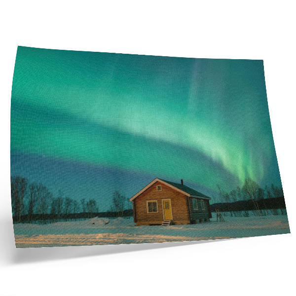 Poster dai colori saturi Aurora boreale sopra il cottage invernale