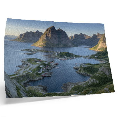 Stampa su tela moderna Montagne e una baia tranquilla con case colorate