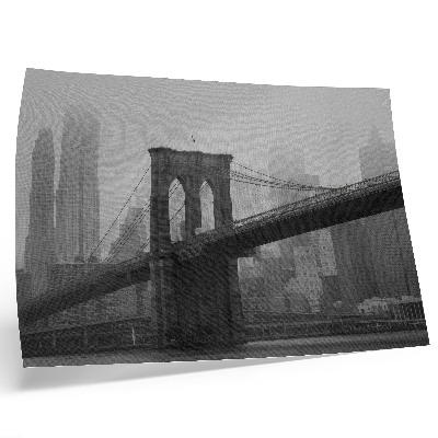 Poster Il ponte e la città in sfumature di grigio, pace ed eleganza