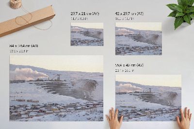 Stampa su tela moderna Paesaggio invernale con colline e un camino