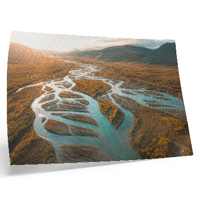 Poster Fiume maestoso, colline dorate, acqua turchese