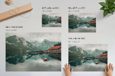 Poster Lago di montagna riflesso pace barche di legno