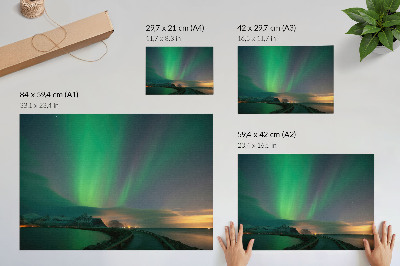 Poster murale di alta qualità Aurora boreale su un freddo paesaggio montano