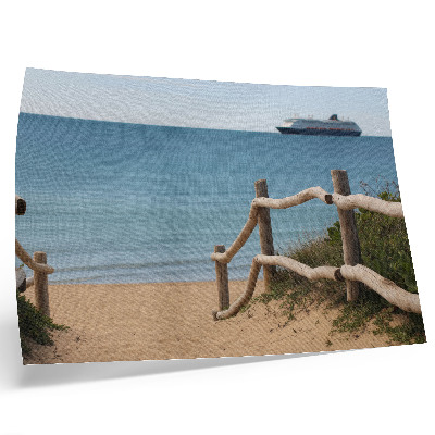 Poster dai colori saturi Spiaggia nave mare ringhiere di legno sabbia