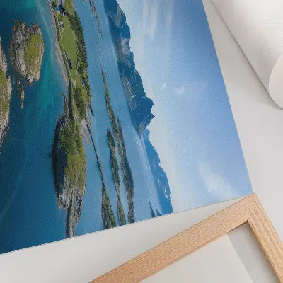 Poster murale di alta qualità isole con montagne, cielo azzurro e vegetazione verde