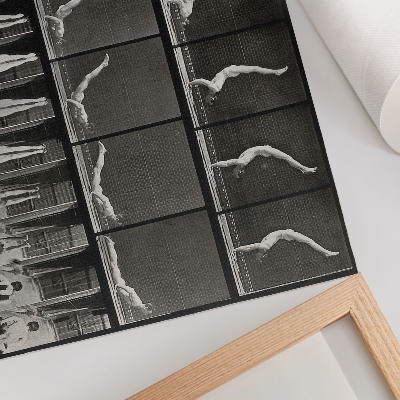 Poster murale di alta qualità Un uomo in piedi sulle mani, in posizione supina. Fototipo da un'opera di Eadweard Muybridge, 1887.
