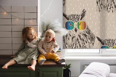 Tenda a rullo per porta finestra con stampa di gufi con occhiali colorati