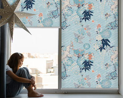 Tenda a rullo per finestra nel colore blu natura