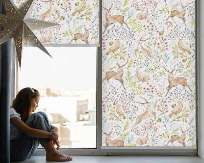 Tenda a rullo per interni con stampa decorativa di caprioli, uccelli e conigli
