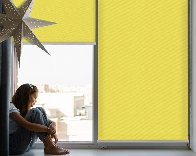 Tenda a rullo per finestra di colore giallo