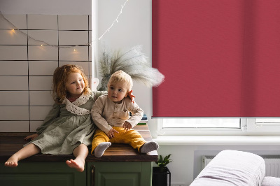 Tenda a rullo per finestra di colore rosso scuro