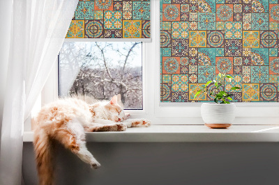 Tenda a rullo per finestra con design a mandala colorato