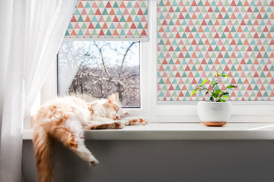 Tenda a rullo con fantasia di triangoli colorati