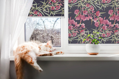 Tenda a rullo per interni con fantasia a fiori esotici