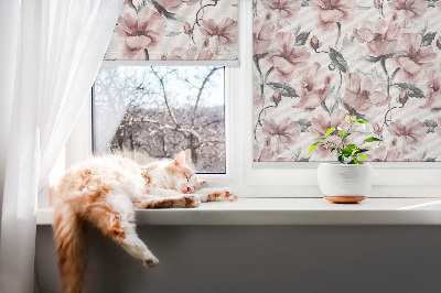 Tenda a rullo per interni con fantasia a fiori rosa