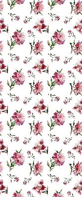Tenda a rullo per porta finestra con fantasia di fiori rosa