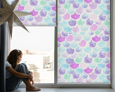 Tenda a rullo per finestra con motivo a squame colorate