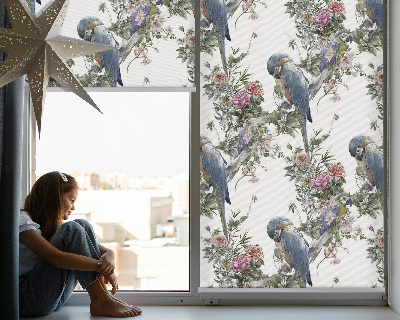 Tenda a rullo in tessuto con stampa di pappagalli su fiori