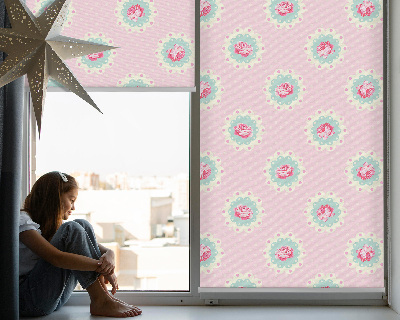 Tenda a rullo oscurante modello rose per finestra