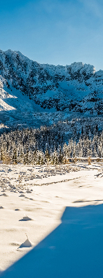 Tenda a rullo oscurante in tessuto con stampa a tema montagne