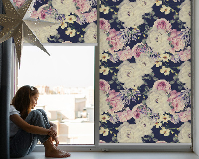 Tenda a rullo oscurante in tessuto modello Rose