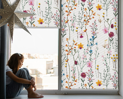 Tenda a rullo oscurante con fantasia di fiori colorati