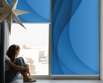 Tenda a rullo oscurante con motivo a onde blu per porta finestra