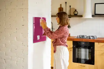 Lavagna magnetica per disegnare di colore rosa intenso