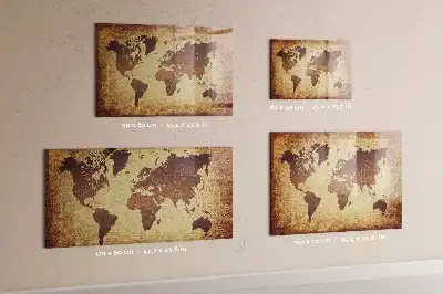 Lavagna magnetica con pennarelli decorata con antica mappa del mondo