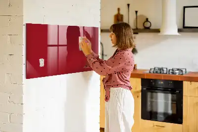 Lavagna magnetica con pennarelli colore rosso