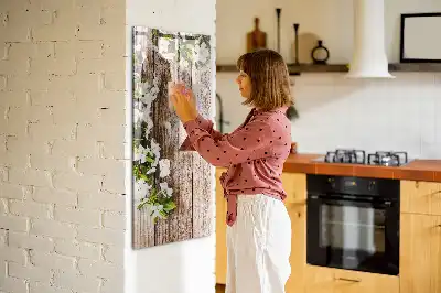 Lavagna magnetica cancellabile a secco con stampa di fiori su assi di legno
