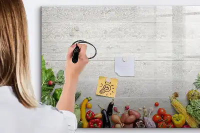 Lavagna magnetica per disegnare verdure sulla tavola