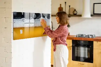 Spillatrice per birra con lavagna magnetica abbinata