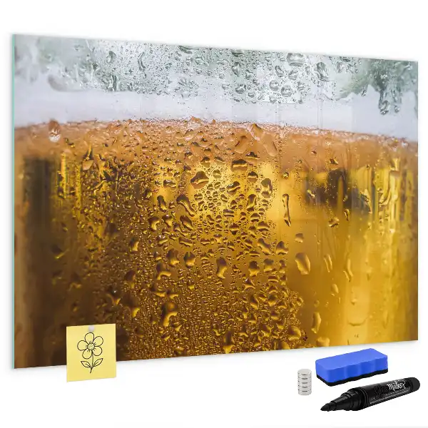 Boccale di birra con lavagna magnetica per scrivere