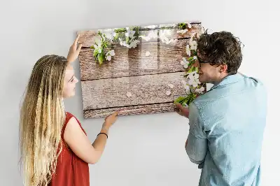 Lavagna magnetica per disegnare decorata con fiori su legno