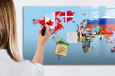 Lavagna magnetica con mappa del mondo e bandiere