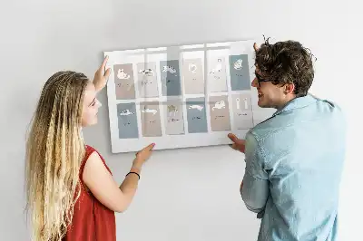 Lavagna magnetica per disegnare con calendario a tema gatti