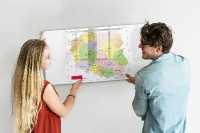 Lavagna magnetica con mappa della Polonia da disegnare