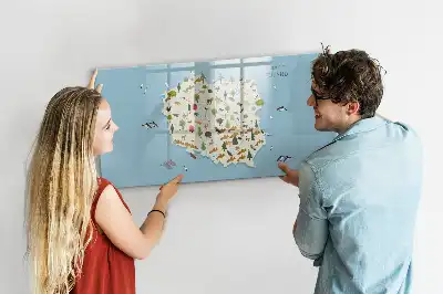 Lavagna magnetica per bambini con mappa illustrata degli animali della Polonia