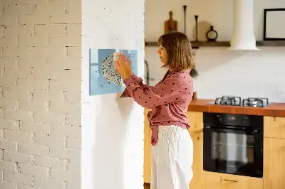 Lavagna magnetica per bambini con mappa illustrata degli animali della Polonia
