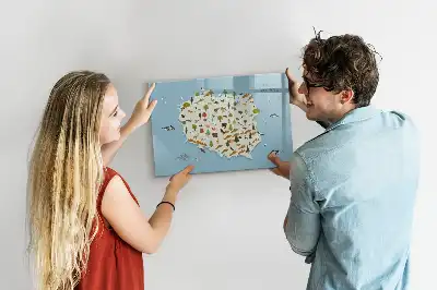 Lavagna magnetica per bambini con mappa illustrata degli animali della Polonia