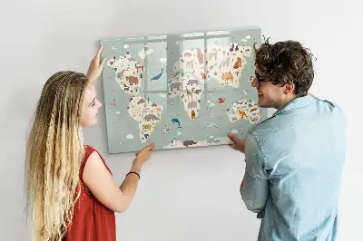Lavagna magnetica per scrivere a forma di mappa del mondo con animali