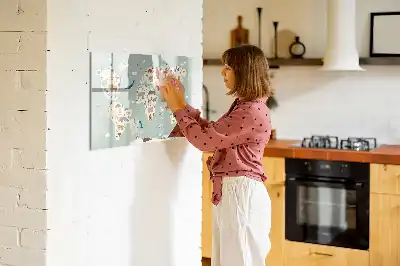 Lavagna magnetica per scrivere a forma di mappa del mondo con animali
