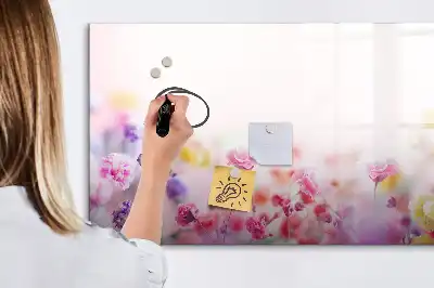 Lavagna magnetica decorata con fiori di campo