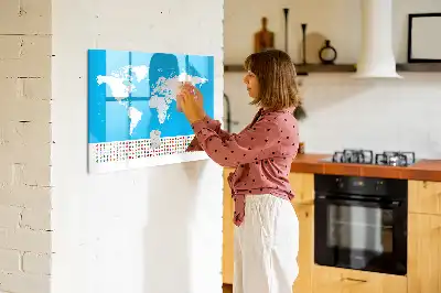 Lavagna magnetica con mappa dei contorni degli stati