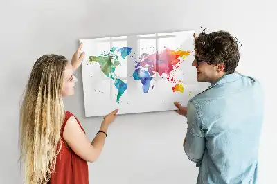 Mappa del mondo ad acquerello con lavagna magnetica per scrivere