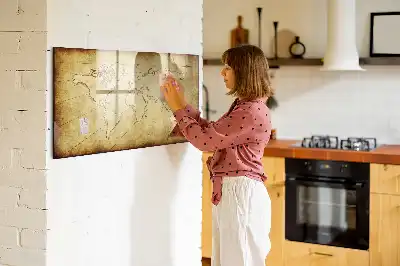 Lavagna magnetica per disegnare con design a vecchia mappa del mondo