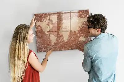 Mappa del mondo su mattoni lavagna magnetica per disegnare