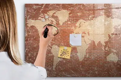 Mappa del mondo su mattoni lavagna magnetica per disegnare