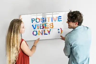Lavagna magnetica per disegnare con citazione positiva